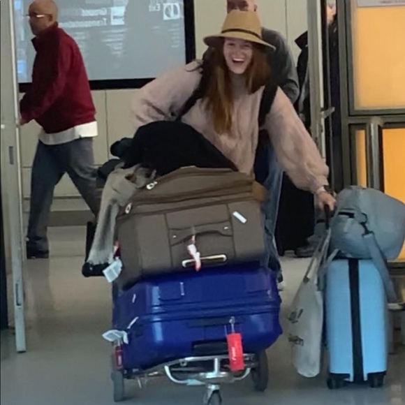 Meet your Posher, MK - Picture 1 of 1